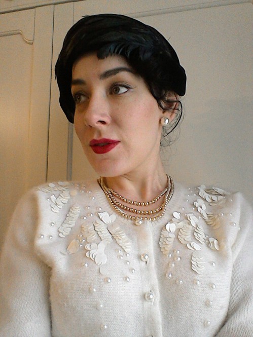 Vintage pearl necklace earrings embellished cardigan fifties feather hat